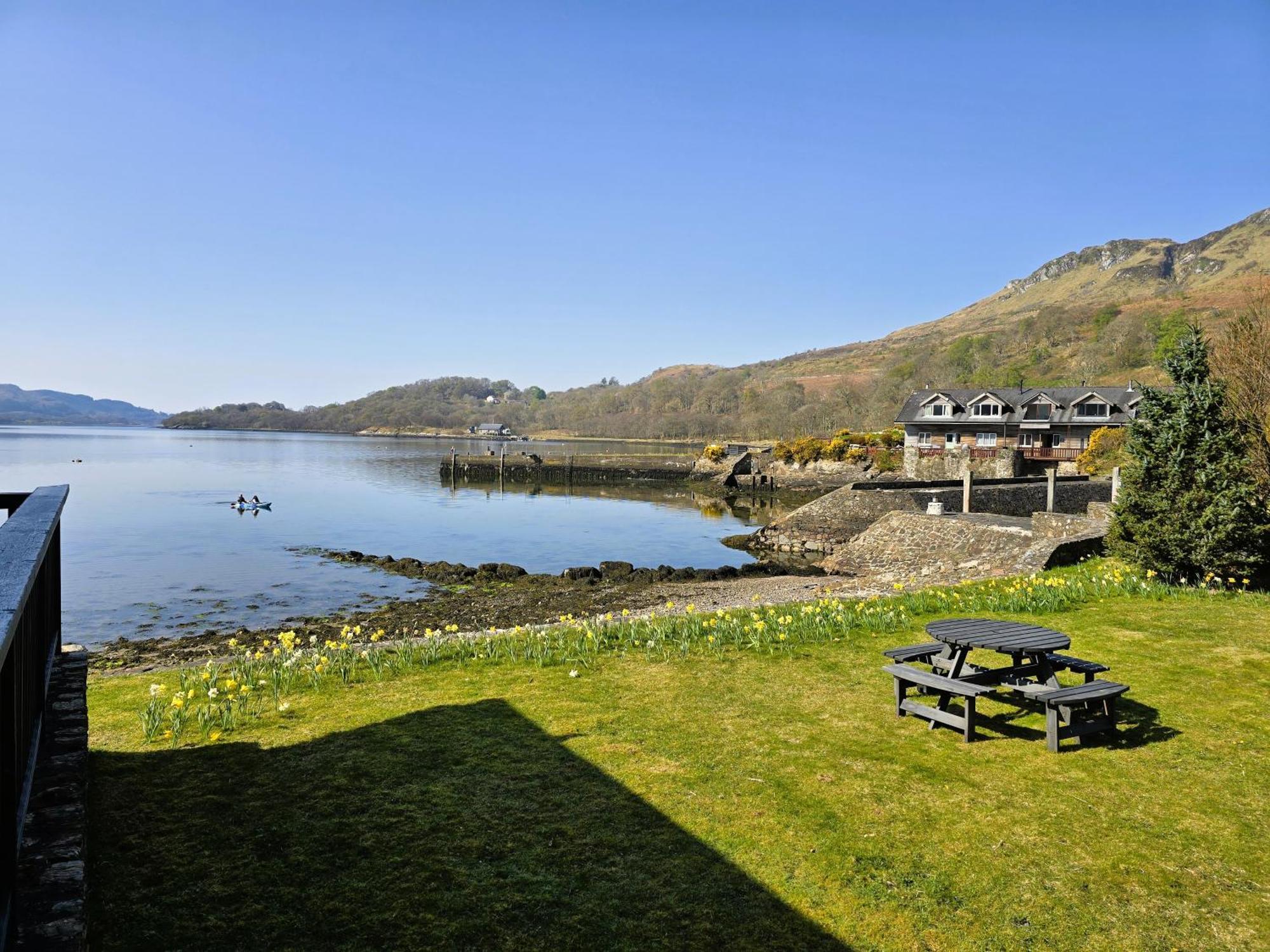 Melfort Pier & Harbour Resort Kilmelfort Exterior photo